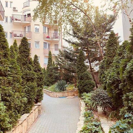 Peony Kaldy Apartman Free Garage Under The House Budapest Exterior photo