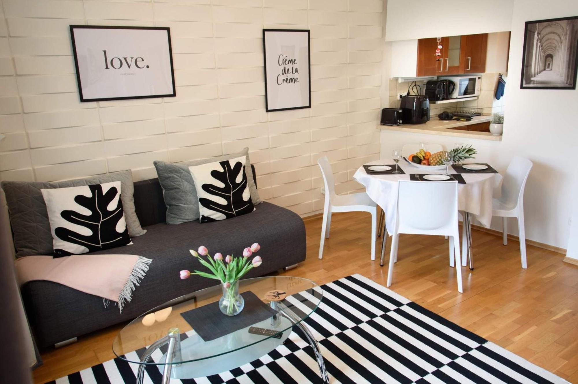 Peony Kaldy Apartman Free Garage Under The House Budapest Exterior photo